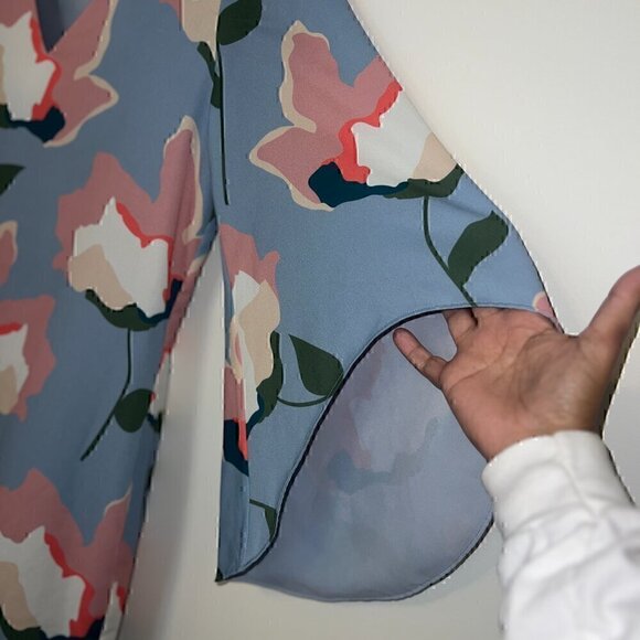 Crosby by Mollie Burch Lined Dress Bell Sleeves Flowers Blue - size S - Picture 3 of 5